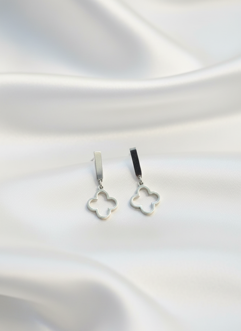 Lustre That Lasts: The Ultimate Anti-Tarnish Earring