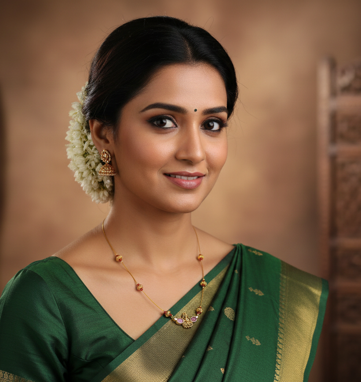 The Ethereal Floating Pendant Necklace